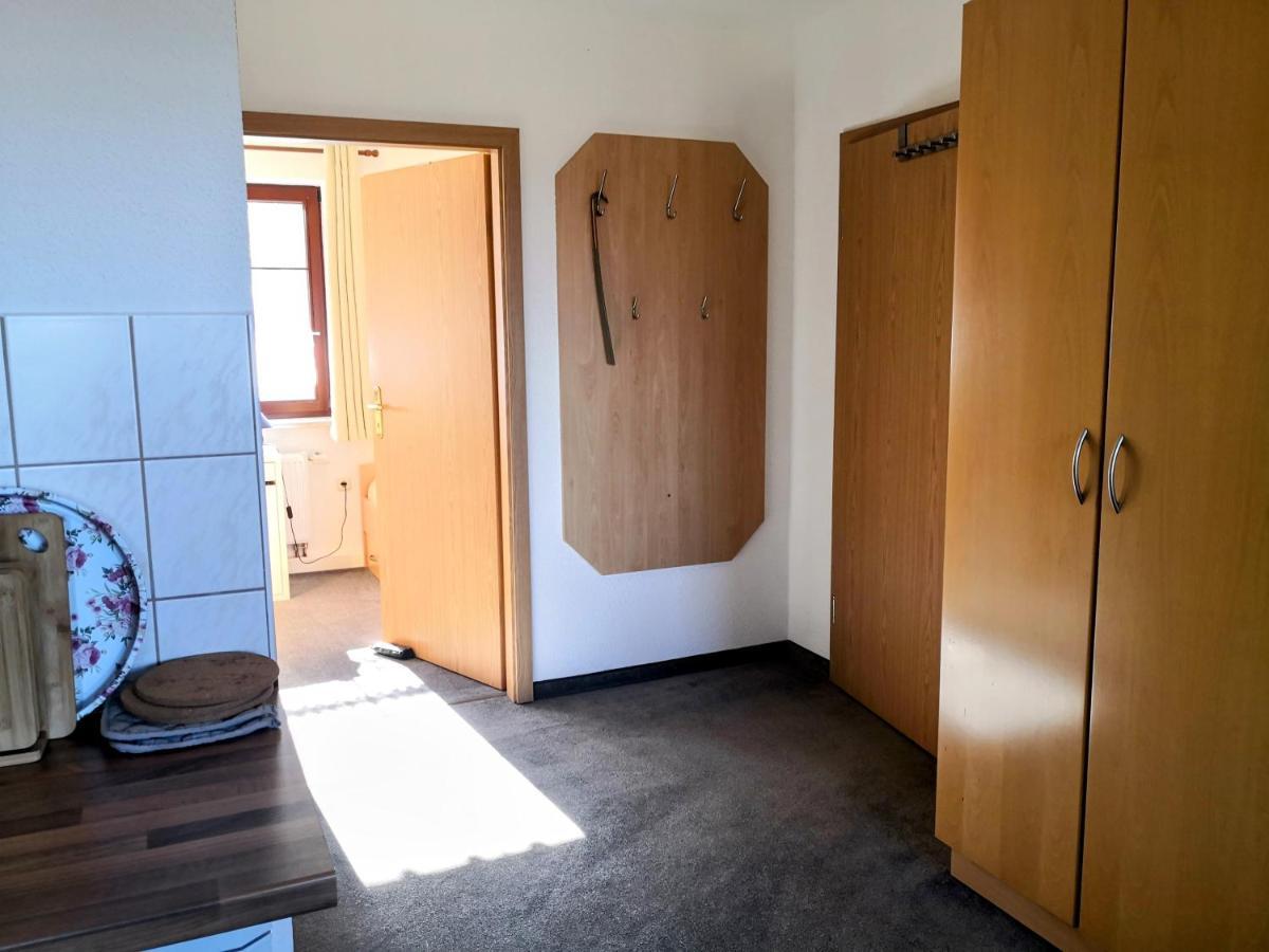 Ferienwohnungen 1 Bis 4 "Pumphut'S Scheune" Lengenfeld  Buitenkant foto